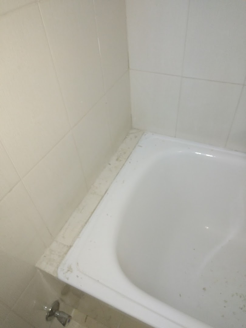 Pintor económico y manitas — Fotos 8