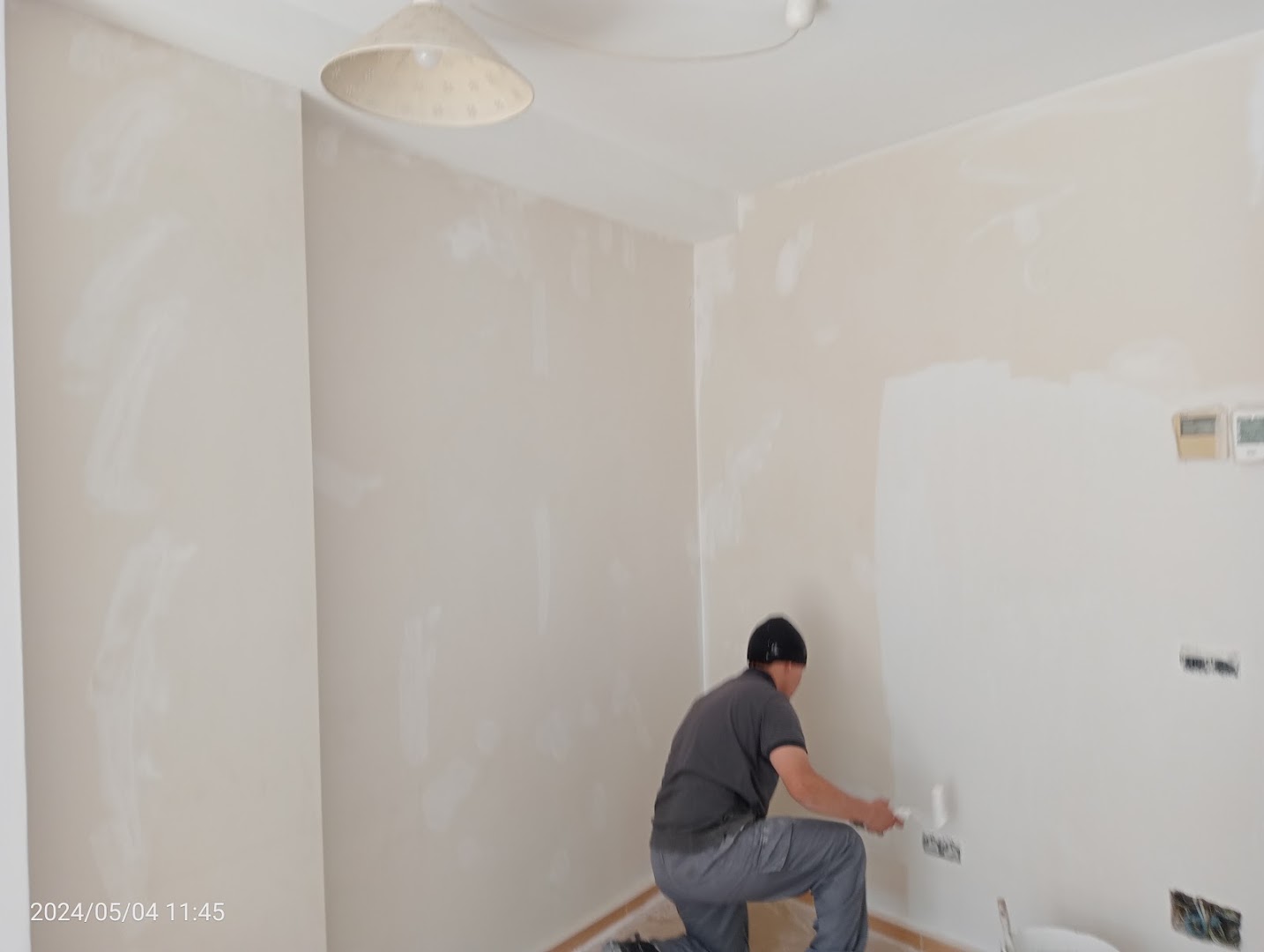 Pintor económico y manitas — Fotos 10